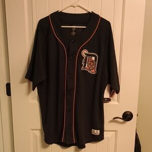 NWT Detroit Tigers Jersey; Size X-Large